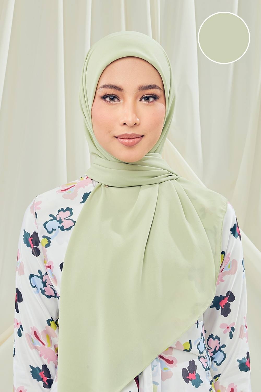 Petrascarves - Alyssa Basics Square (Apple Tea)