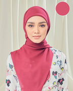 Petrascarves - Alyssa Basics Square (Scarlet)