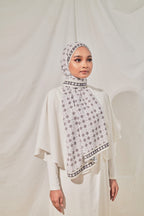 Petrascarves X Syfqhakmr Collection Shawl - Gunpowder Gray & White