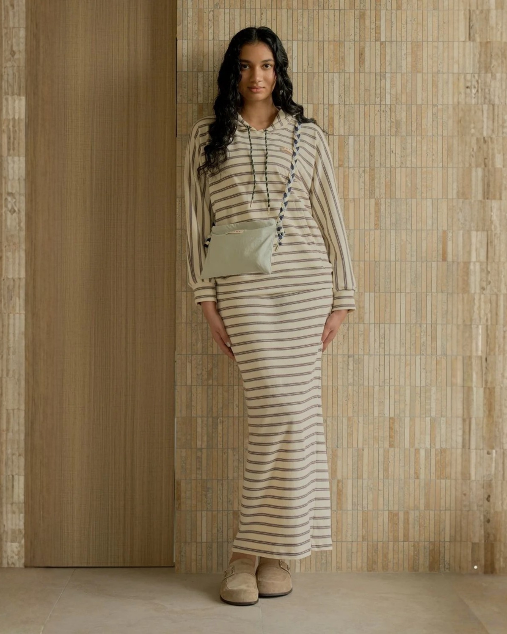 Le Voile Hoodie And Skirt Sets