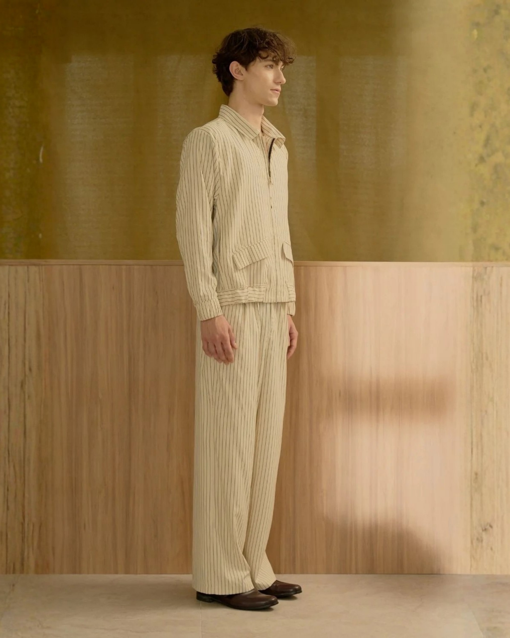 Le Montaigne Bomber With Pants Set (Beige)