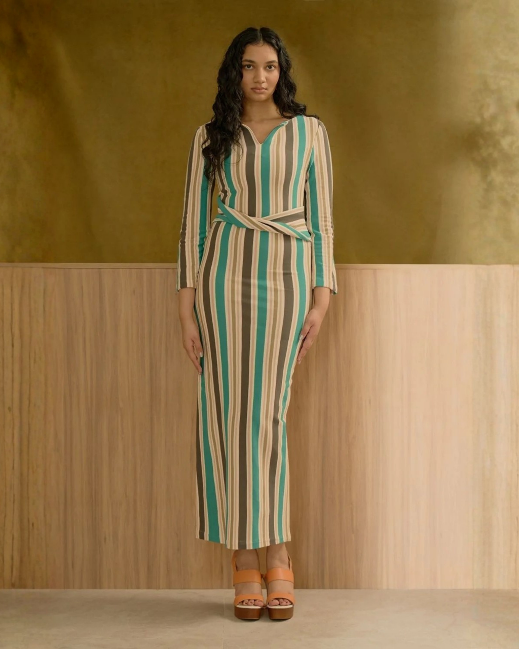 Le Robe Raye (Light Green/Nude)