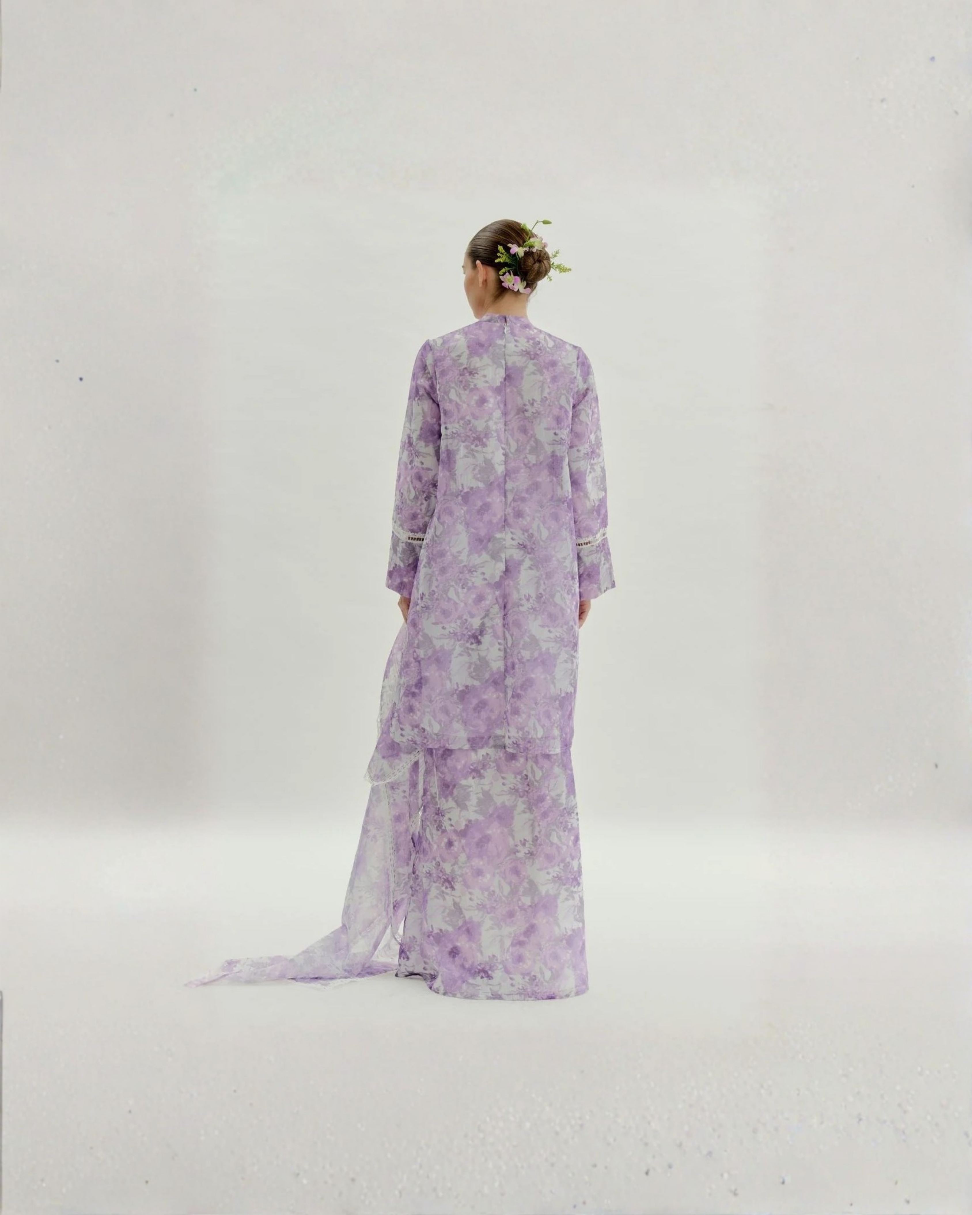 Solana Organza Kurung Labuh With Shawl (Purple)