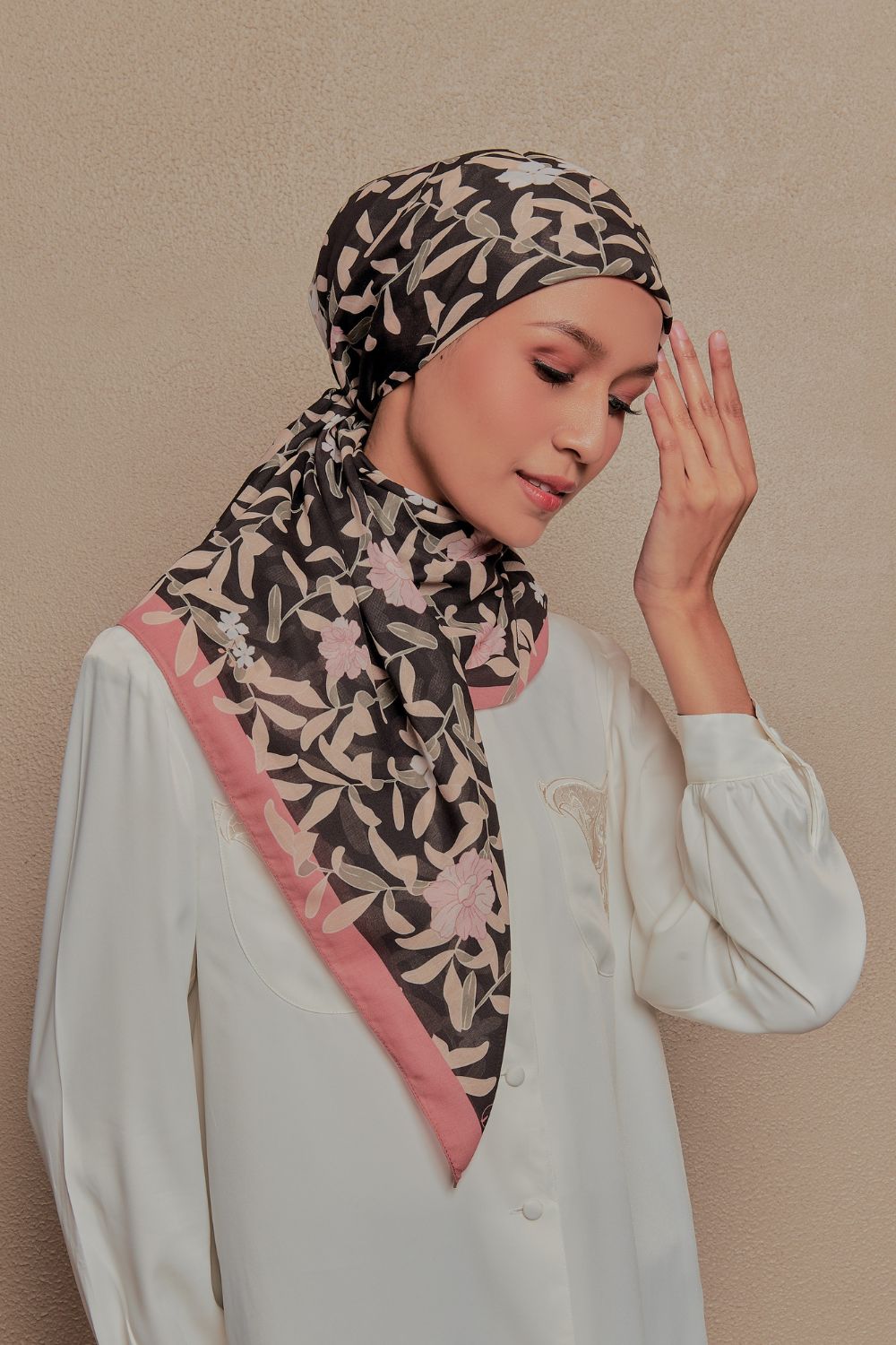 Petrascarves - Alyssa Cotton Voile Square (Dainty Black)