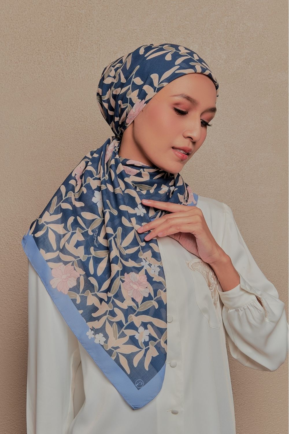 Petrascarves - Alyssa Cotton Voile Square (Midnight Blue)