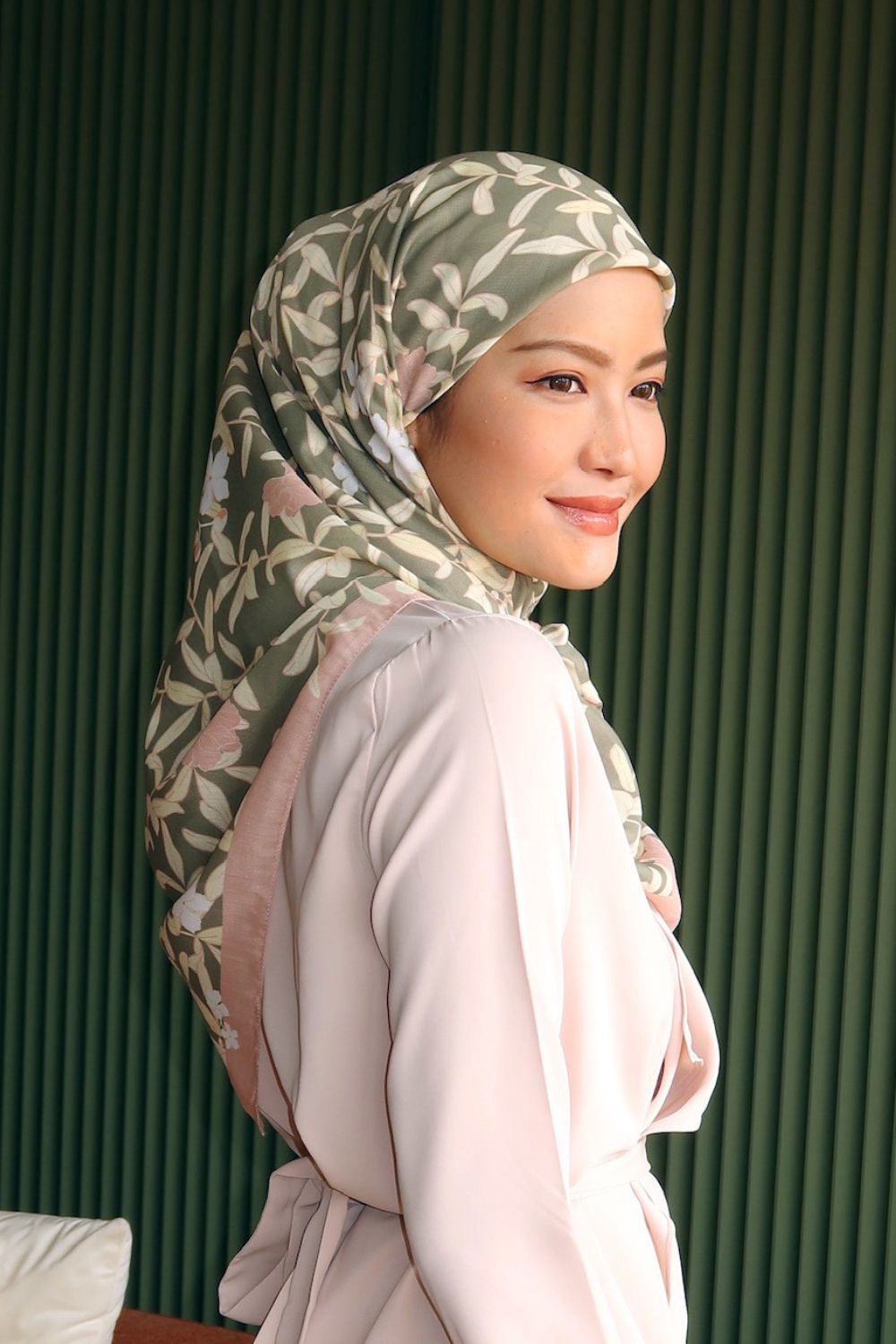 Petrascarves - Alyssa Cotton Voile Square (Olive)