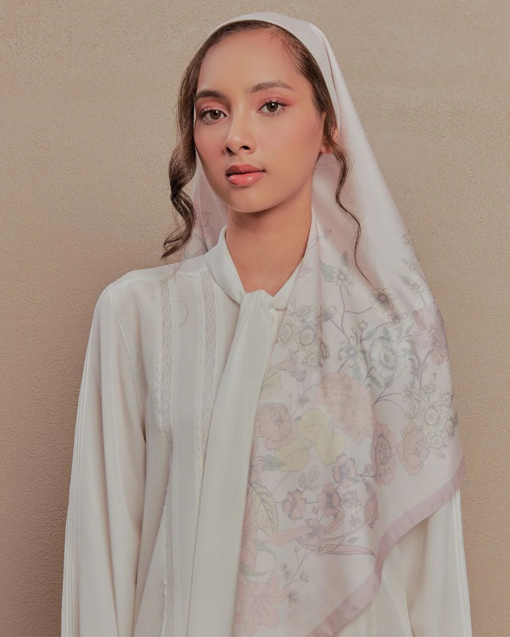 Petrascarves Blossom Raya Collection Square (Pinkish Nude)