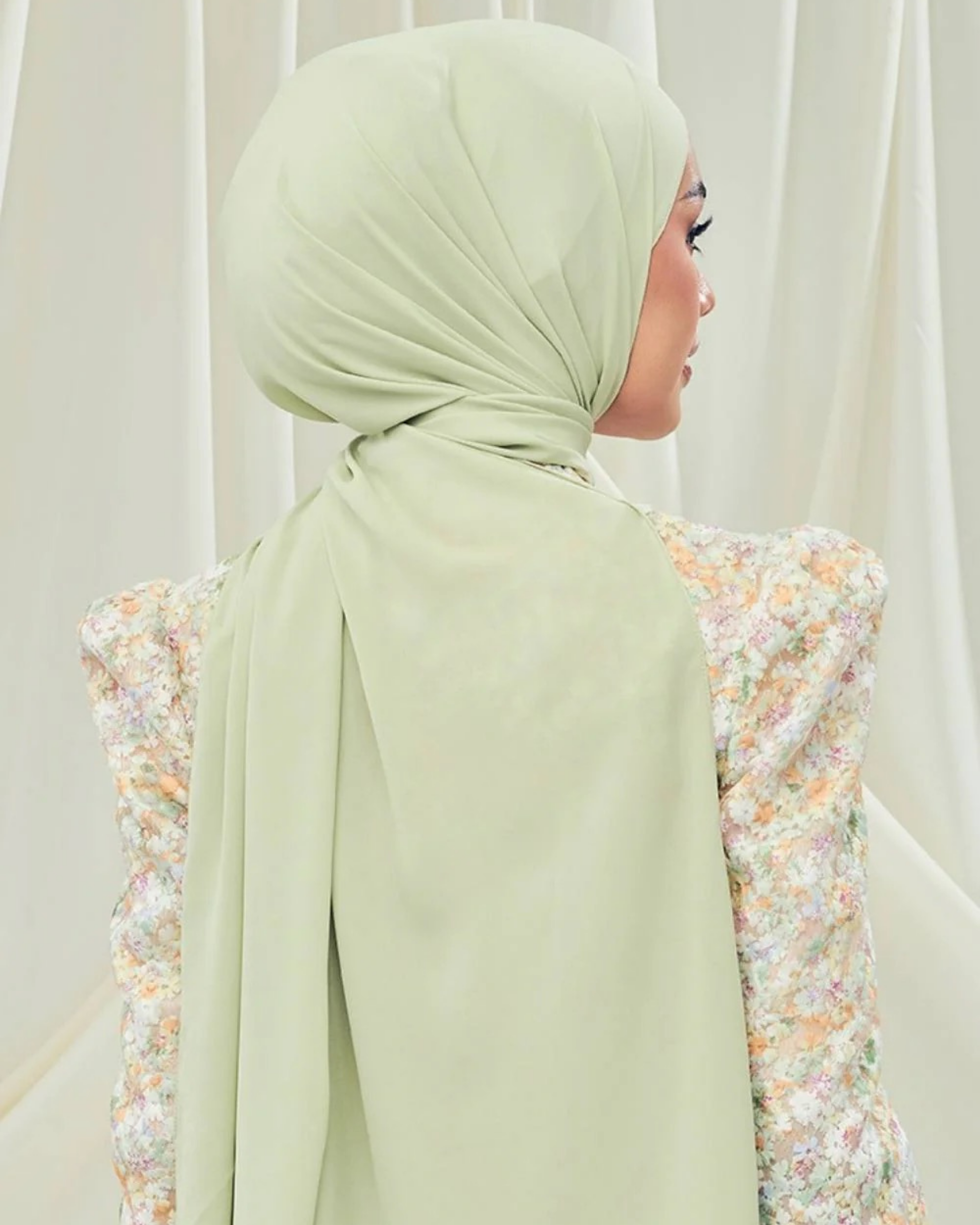Petrascarves - Alyssa Basics Shawl (Apple Tea)