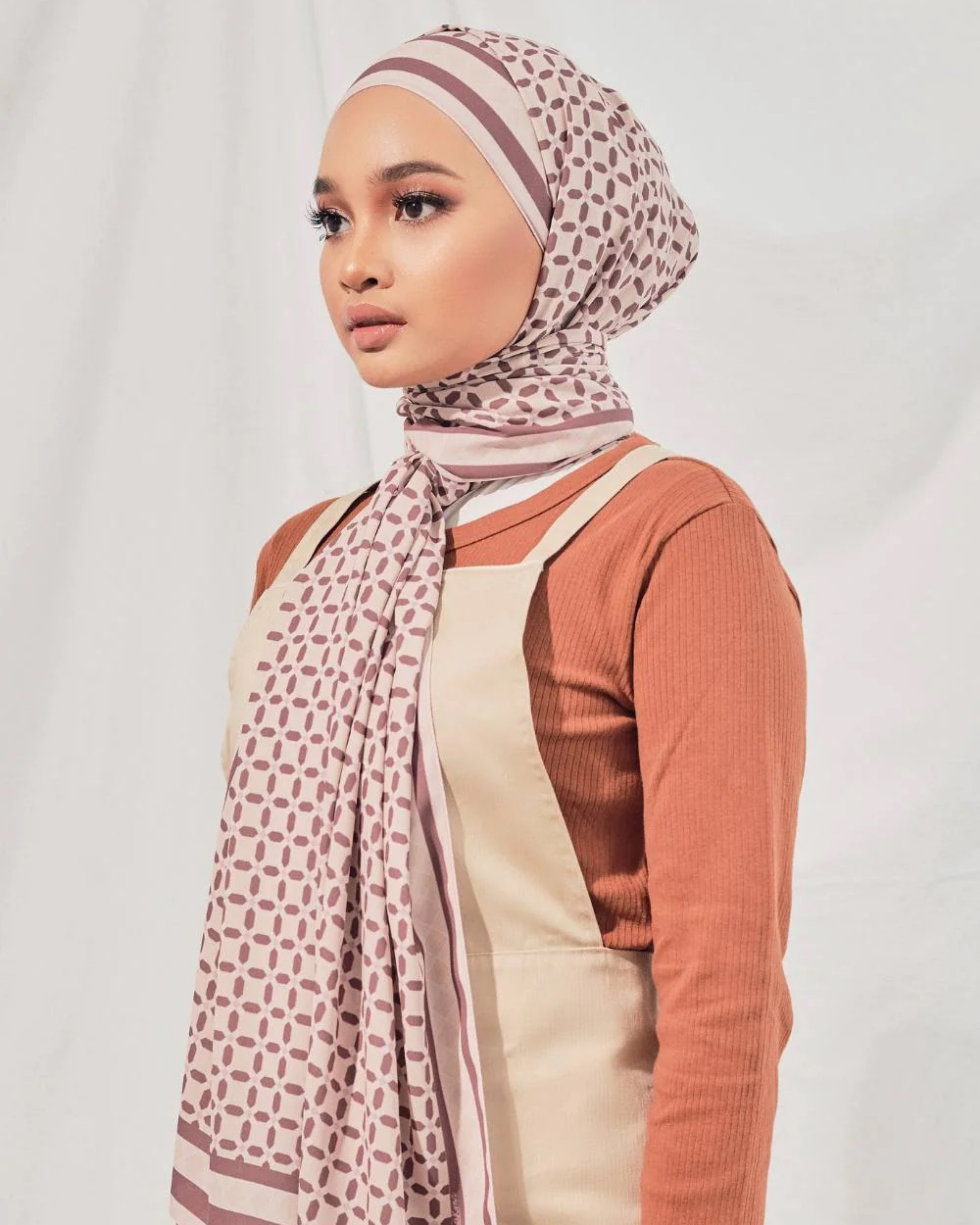 Petrascarves X Syfqhakmr Collection Shawl- Muted Pink & Maroon