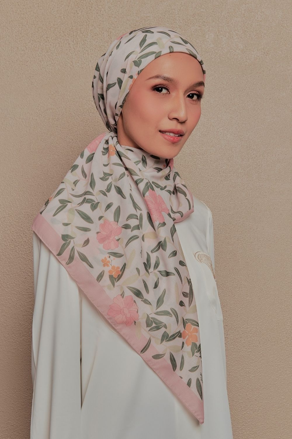 Petrascarves - Alyssa Cotton Voile Square (Ivory White)