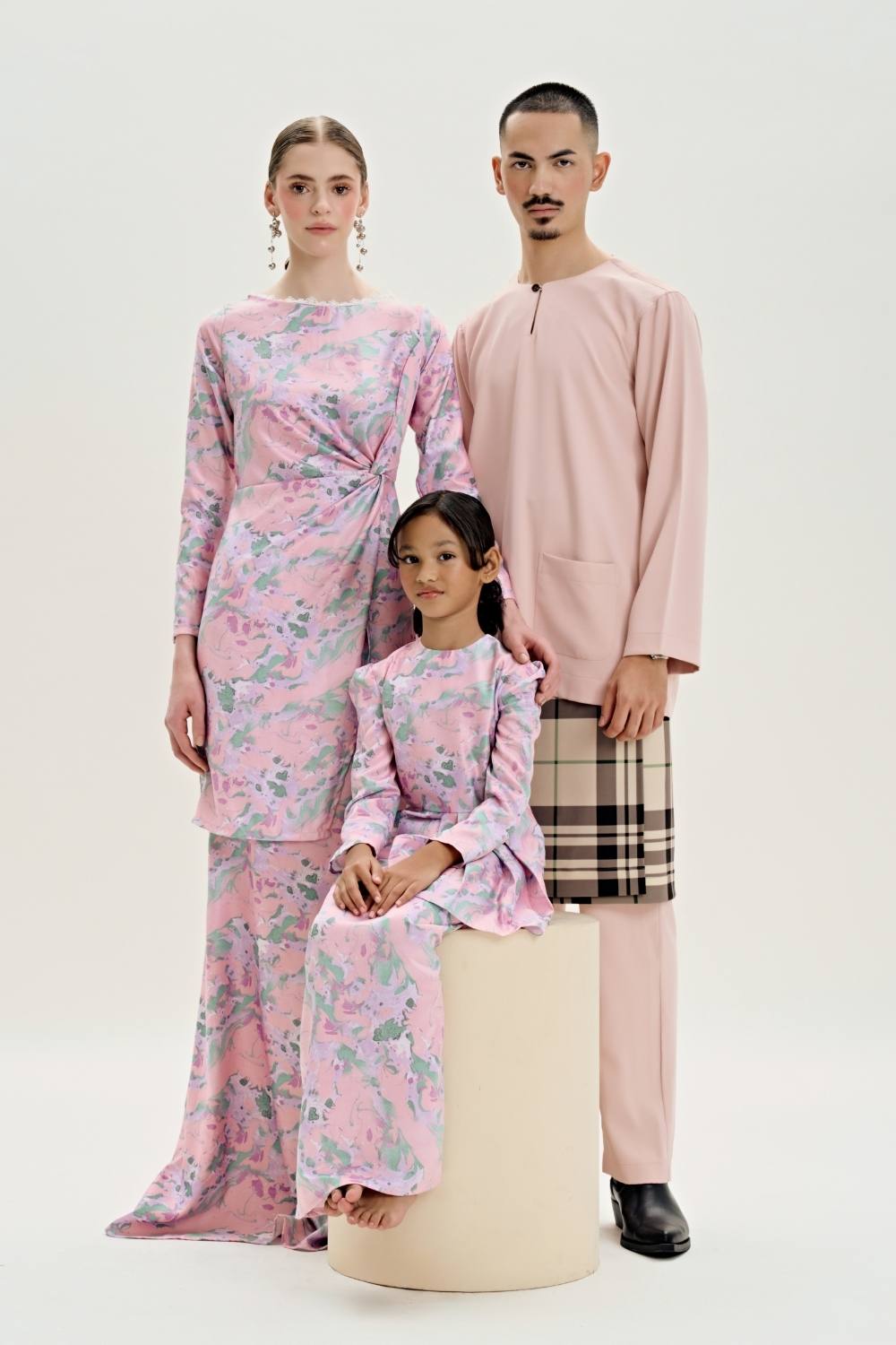 Amory Twisted Satin Modern Kurung