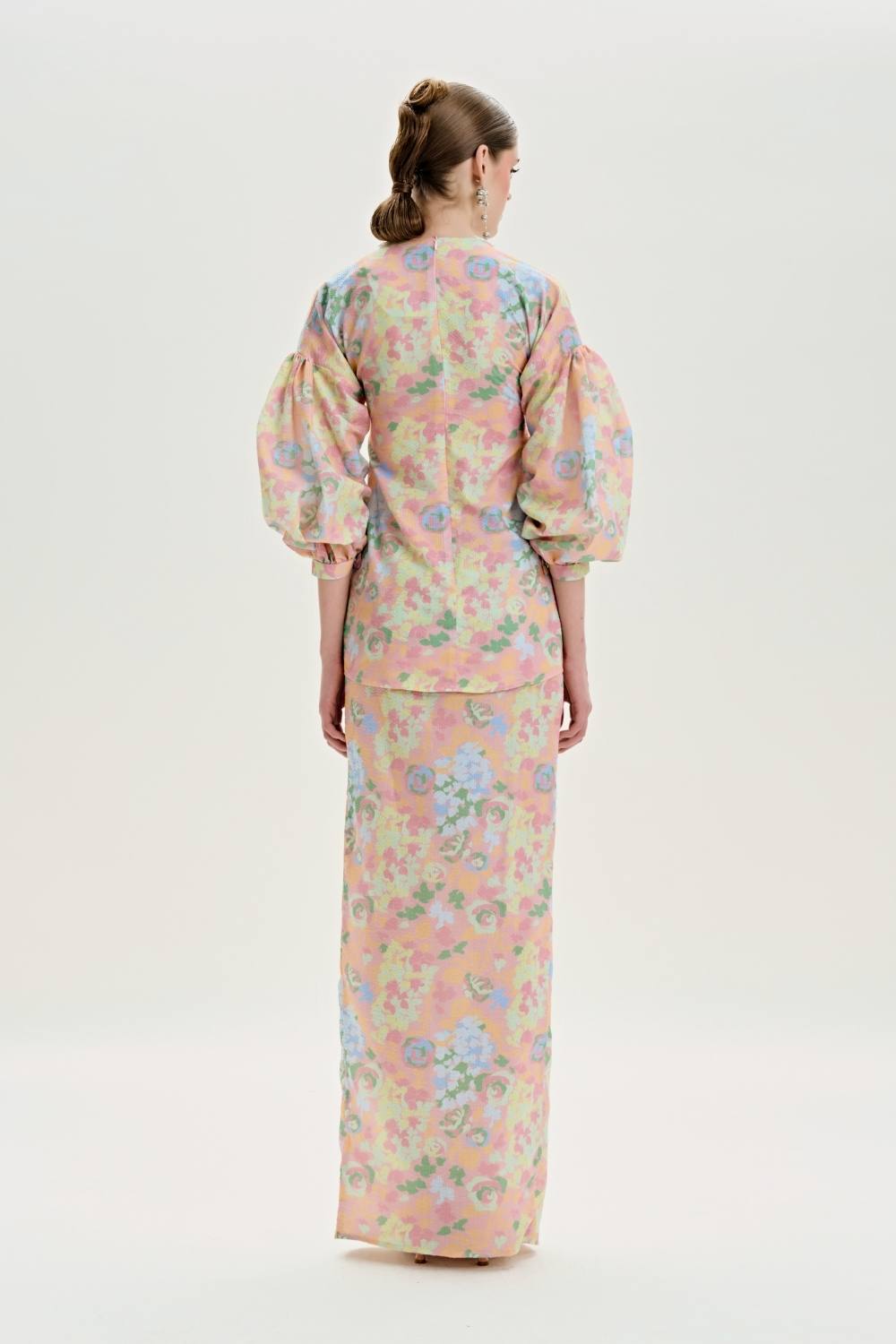 Clara Abstract Cuffed Modern Kebaya