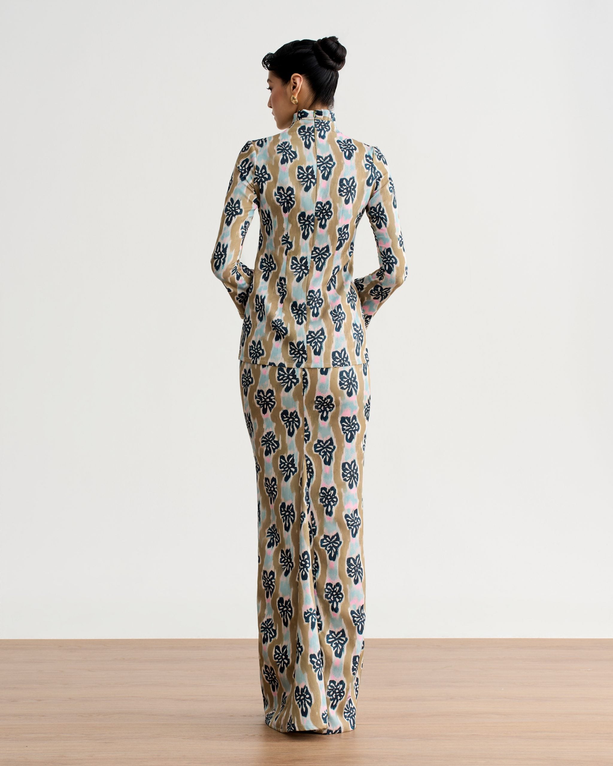 Taneea Ruffled Modern Kebaya