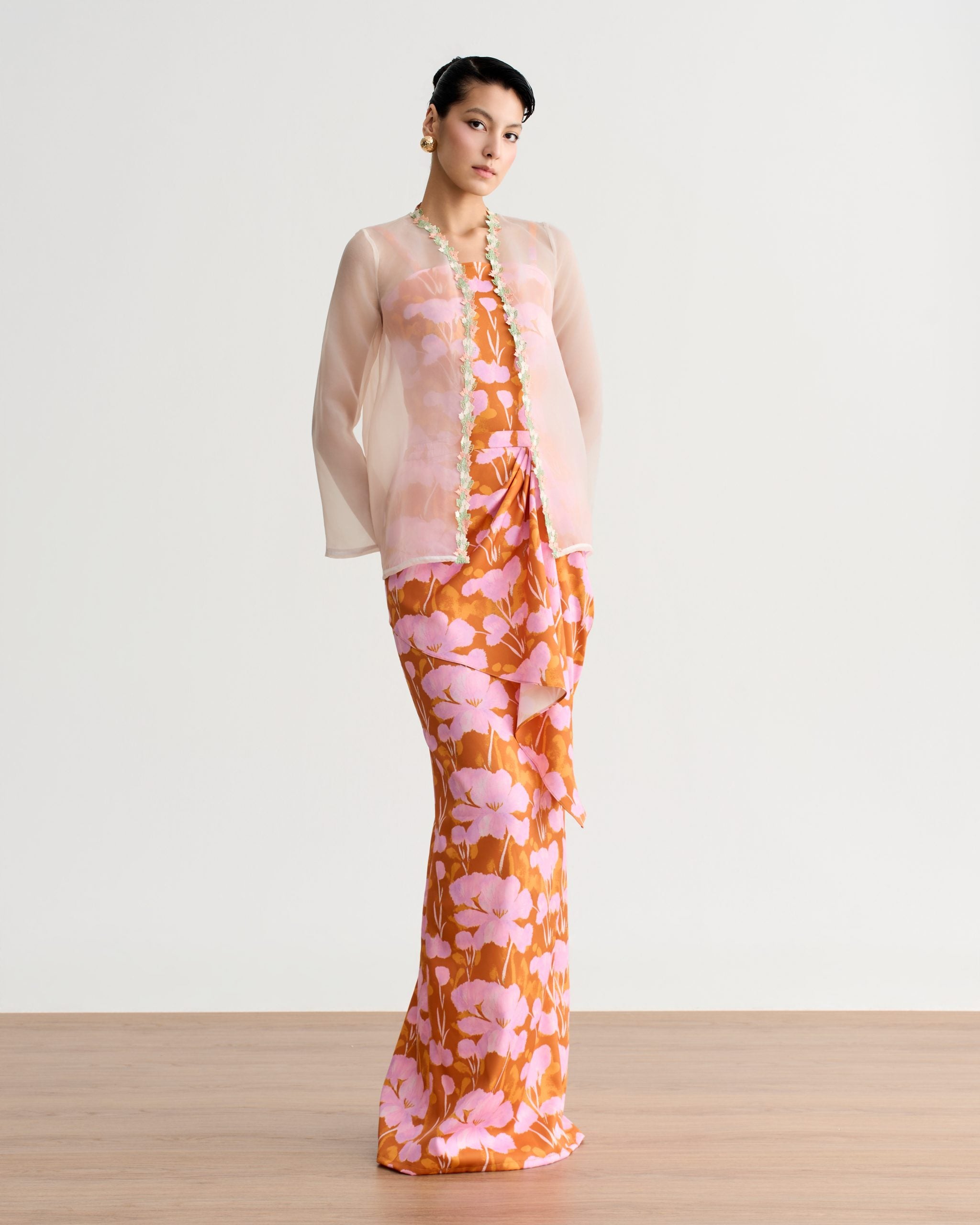 Vanessa Organza Kebaya