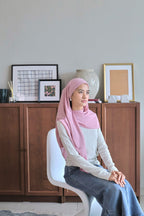 Petrascarves - Alyssa Basics Square (Pink)