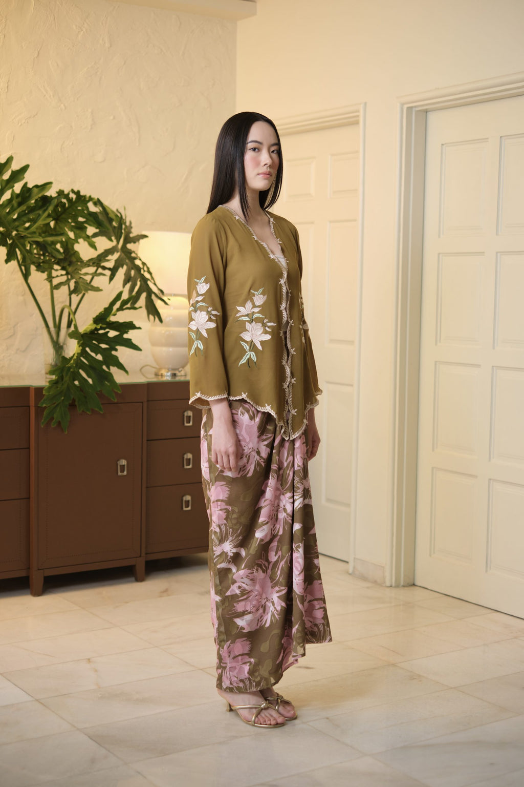 Lastika Embroidered Kebaya Olive