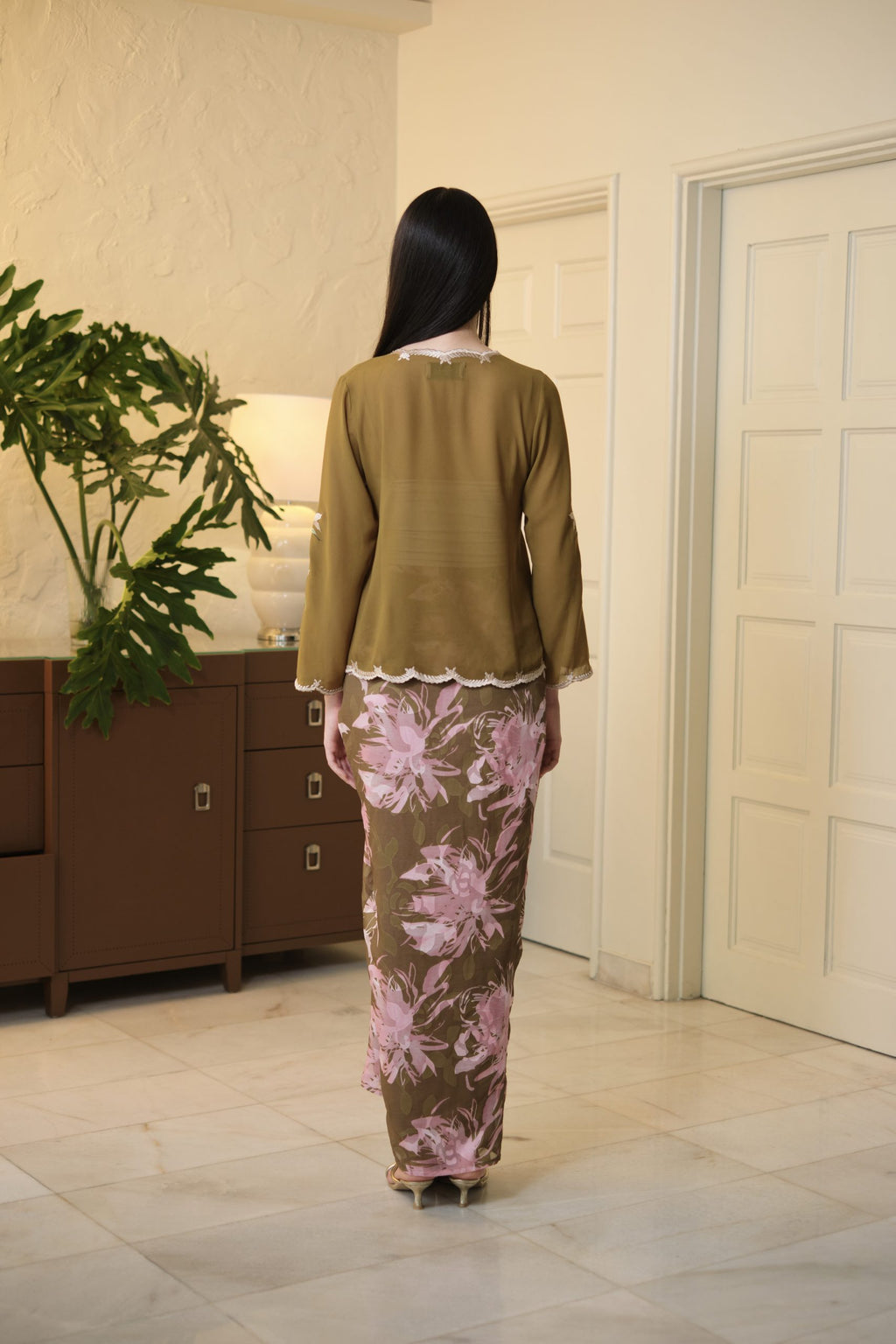 Lastika Embroidered Kebaya Olive