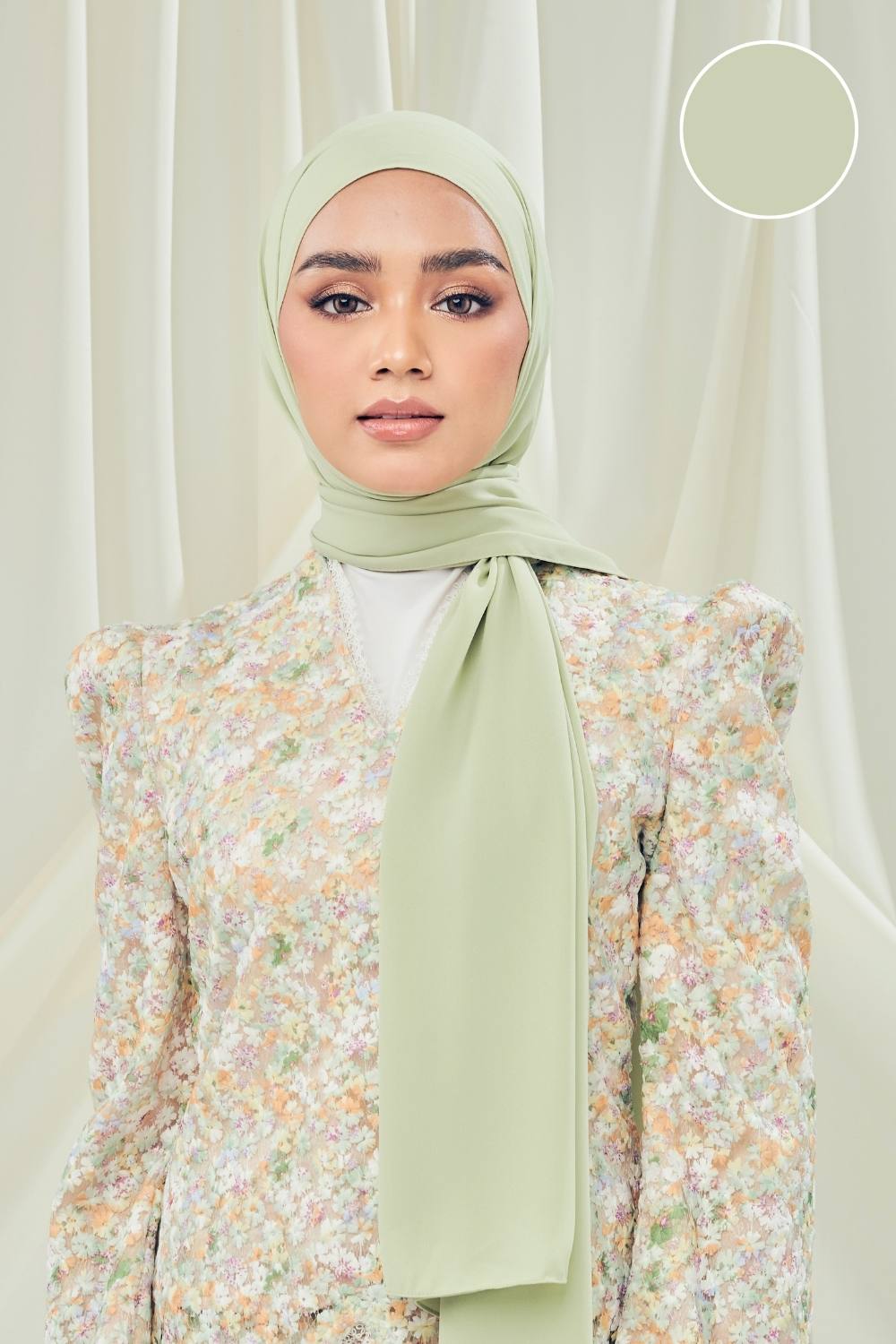 Petrascarves - Alyssa Basics Shawl (Apple Tea)