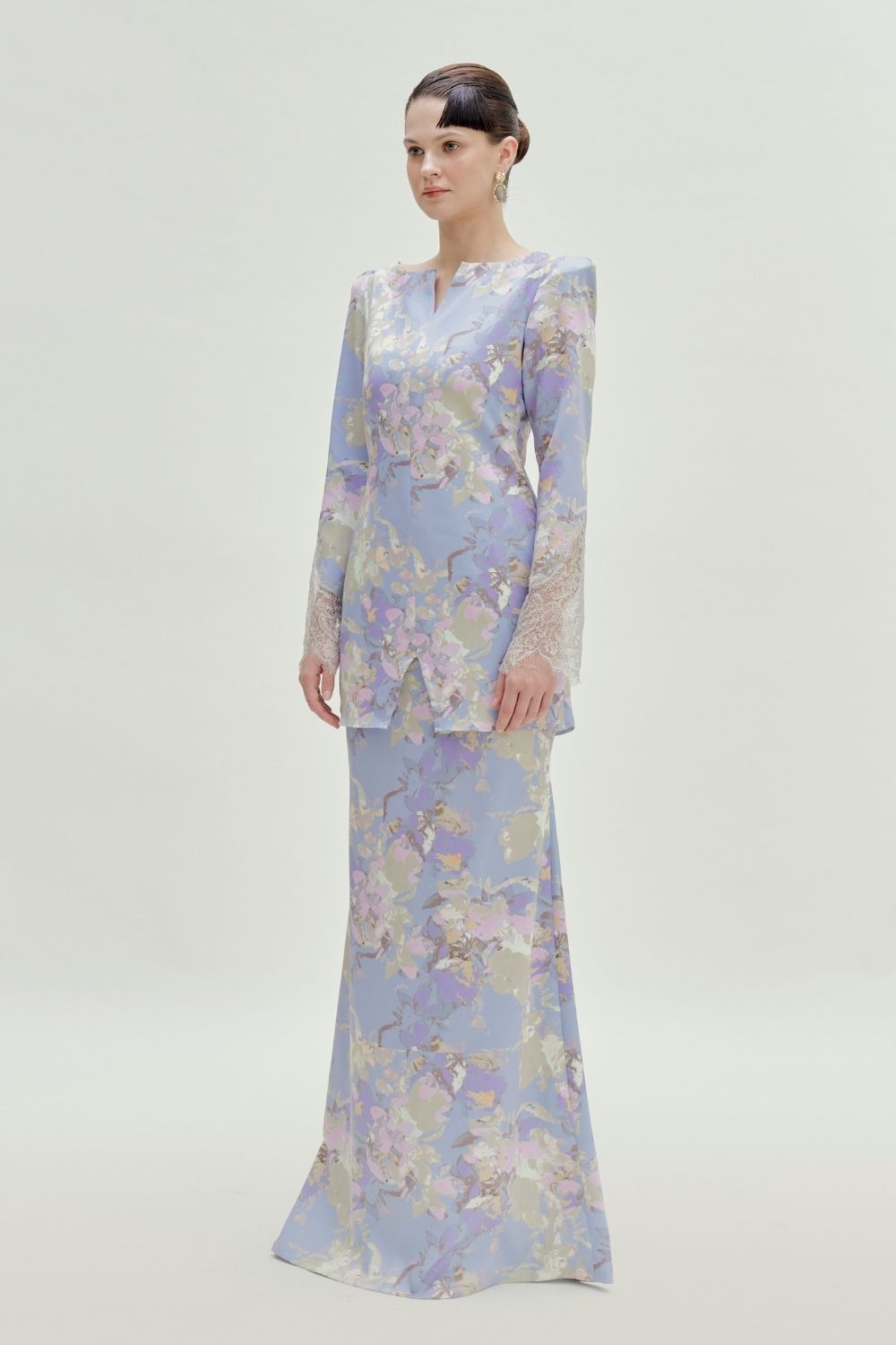 Azalea Lace Mini Kurung