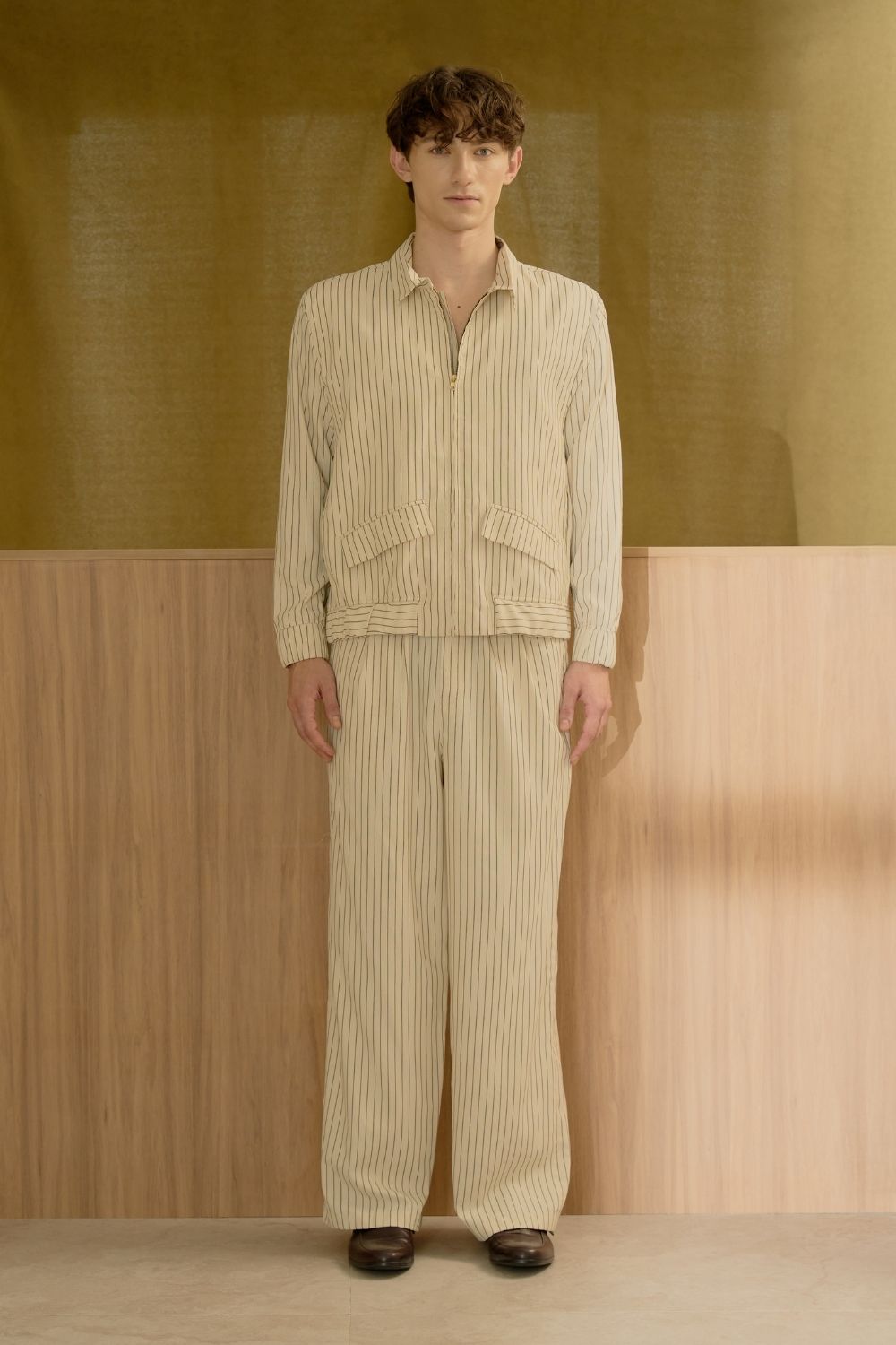 Le Montaigne Bomber With Pants Set (Beige)