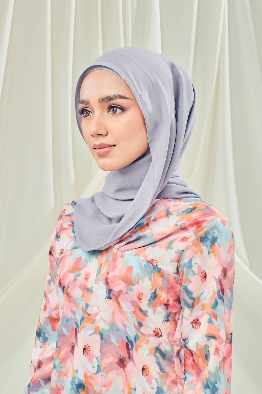 Petrascarves - Alyssa Basics Shawl (Dusty Grey)