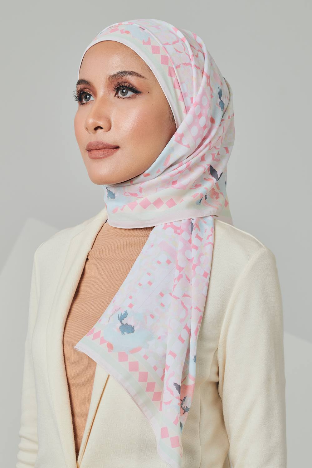 Petrascarves Antalya Collection Shawl (Rose Quartz)
