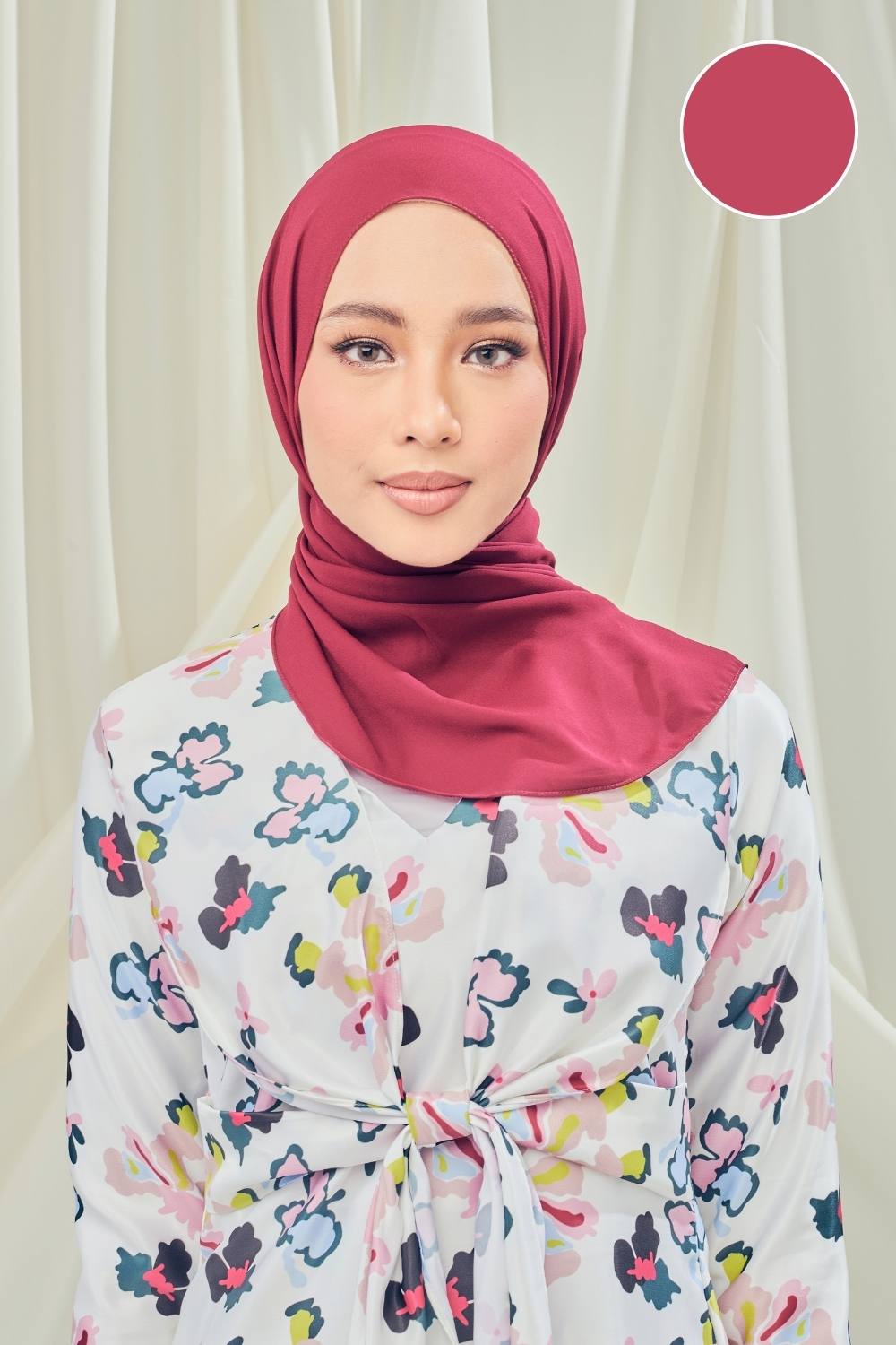 Petrascarves - Alyssa Basics Shawl (Scarlet)