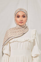 Petrascarves X Syfqhakmr Collection Shawl - Moss Green