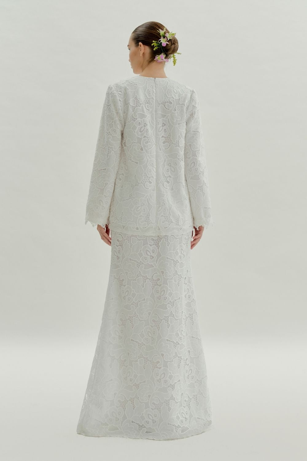 Waldorf Embroidered Kurung Kedah