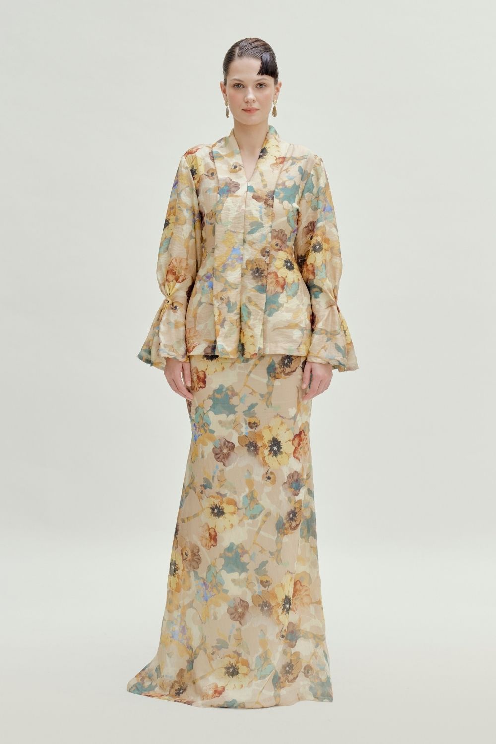 Zahnita Ruffled Modern Kebaya