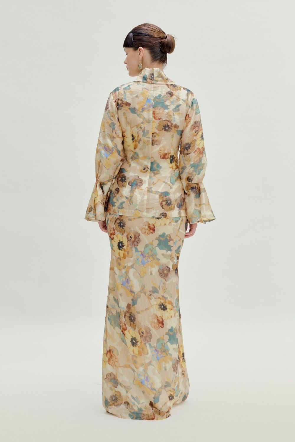 Zahnita Ruffled Modern Kebaya